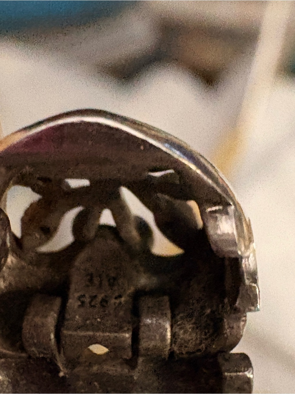 Pandora family bracelet with Peanut themed charms - Picture 10 of 11